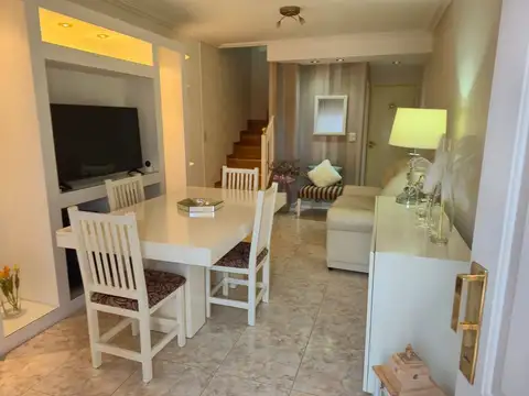 Casa en Venta en Villa Luzuriaga, USD 159.900