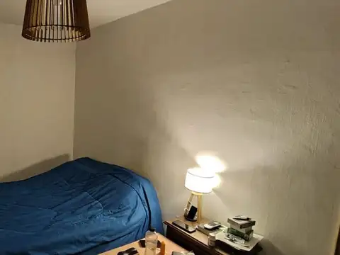 Casa 8 ambientes con 1 baño