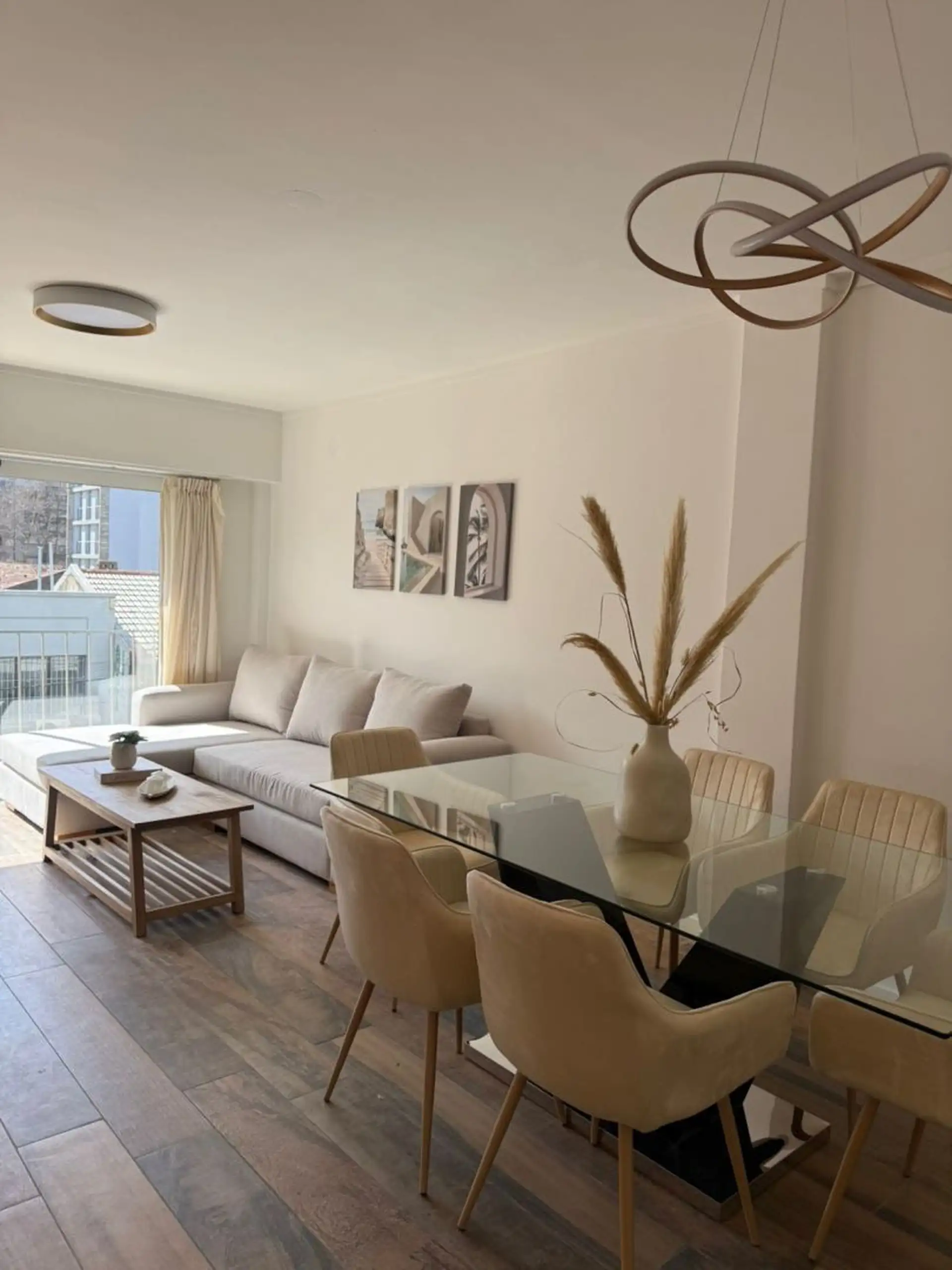 venta de departamento 4 ambientes con espacio de cochera
