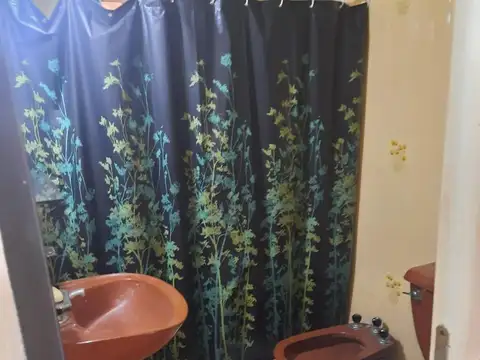 Depto Tipo Casa en Venta con 1 cocheras