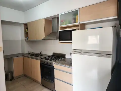 Departamento en Alquiler con 1 cocheras
