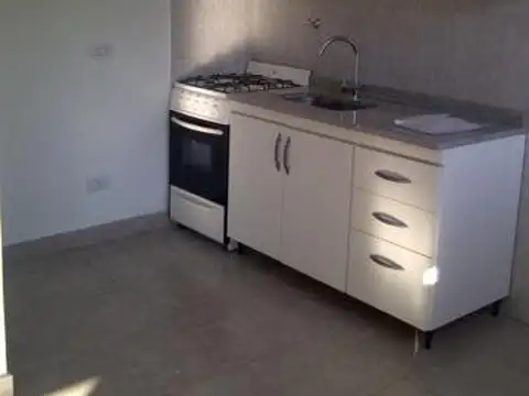 Depto Tipo Casa en Alquiler de 3 ambientes