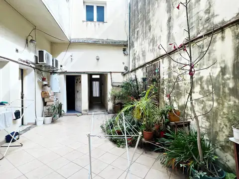Casa 260 m2 cub., lote propio, Sánchez de Loria y San Juan.