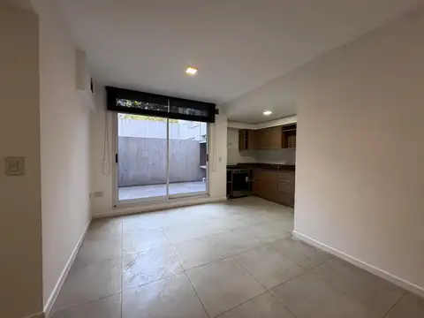 Belen 600, Piso 1