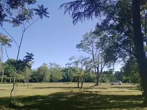 Lote de 735 m² en Venta Barrio Cerrado Excelente Ubicación - Villa Elis, La Plata