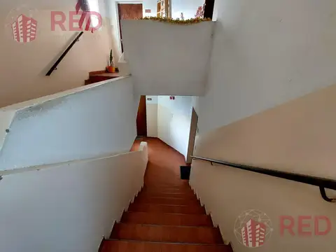 Departamento 6 ambientes con 1 baño