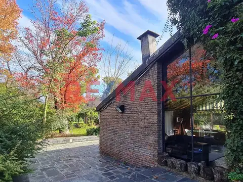 Casa 3 ambientes con 2 baños