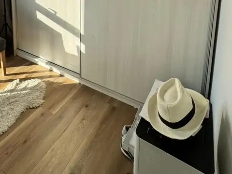 Departamento 4 ambientes con 5 baños