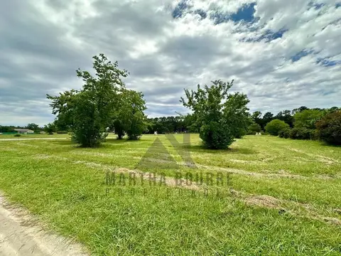 Terreno en Venta en Los Pinares Country Club, USD 55.000