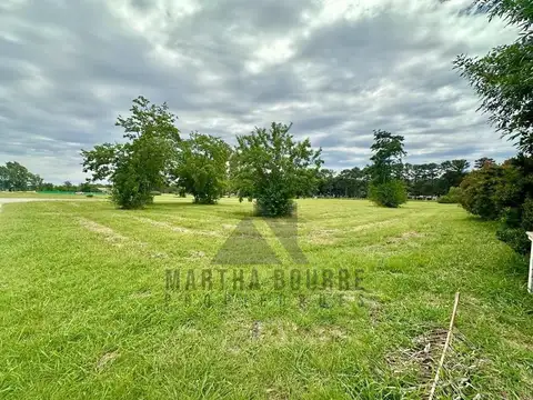 PINARES COUNTRY CLUB - RUTA 192