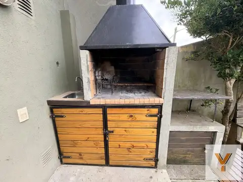 Depto Tipo Casa en Venta de 2 dormitorios