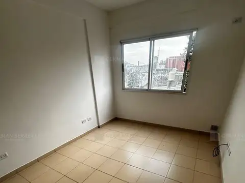 Departamento en Alquiler en Lanus Oeste, $ 590.000
