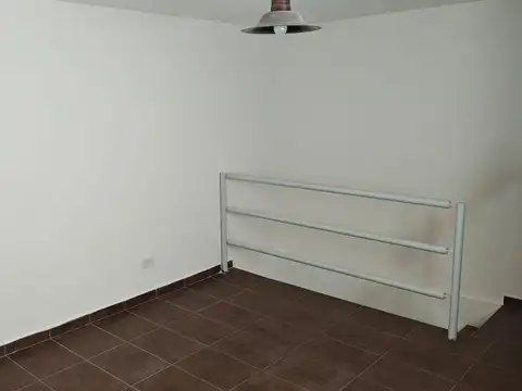 Depto Tipo Casa en Alquiler 26 años