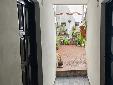 Depto Tipo Casa en Alquiler de 2 ambientes