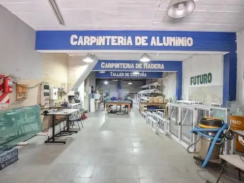 Galpon en Venta 8  mts Frente