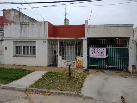 Casa En Venta En El Palomar