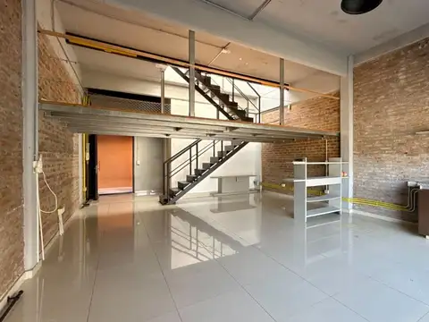 Depto Tipo Casa 2 ambientes con 1 baño