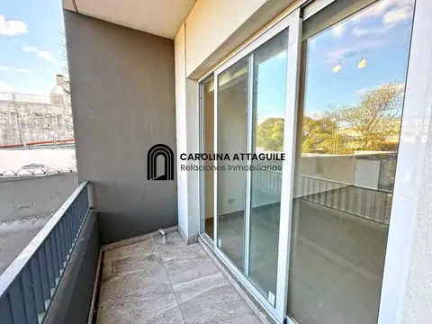 Cochabamba 375 , Piso 1