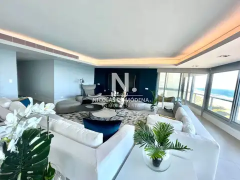 Departamento en Venta de 4 dormitorios