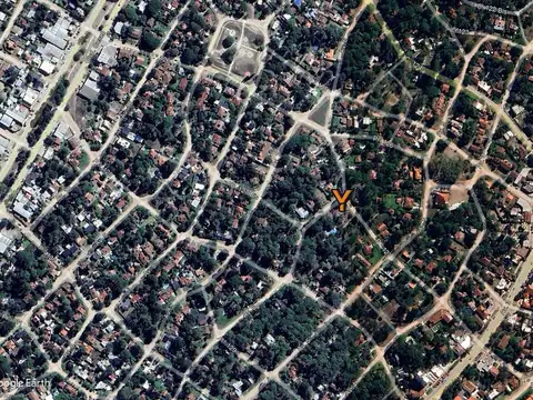 Avenida 6 e/ Pasaje 126 y Pasaje 127 bis