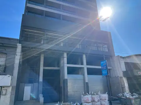 Hipólito Yrigoyen 6000