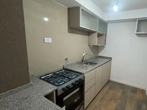 Departamento en Alquiler en Gerli, $ 500.000
