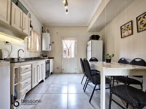 Depto Tipo Casa en Venta de 4 ambientes