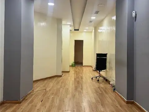 Local en Venta 40 años