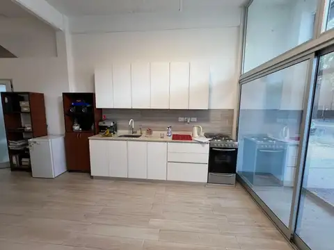 Oficina en Alquiler 40 años