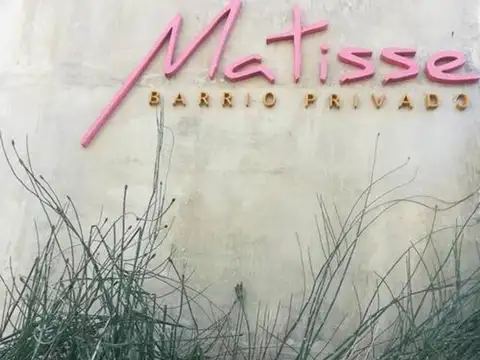 ADG. Venta de lote en Barrio Matisse,  Cardales