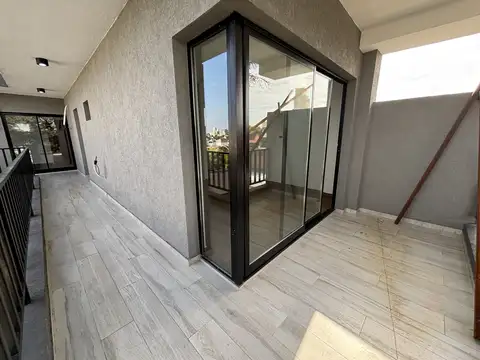 Avenida Larrazábal 900