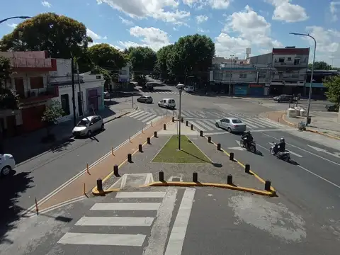 Depto Tipo Casa en Venta en Mataderos, USD 135.000