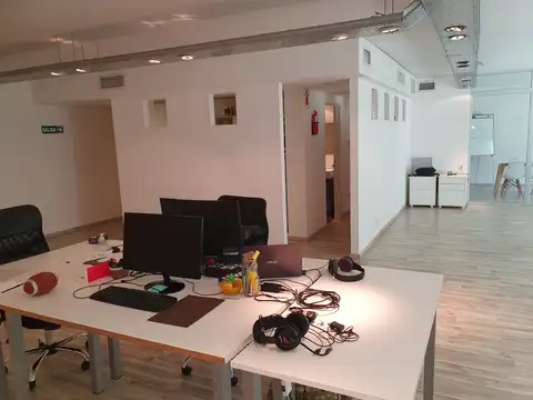 OFICINA 120 m², 1 Cochera Fija. Planta Divisible. Vigil 24 hs. Edificio Corporativo a 1/2 cuadra Libertador