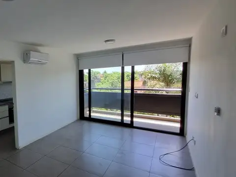 Montes De Oca 2400, Piso 3