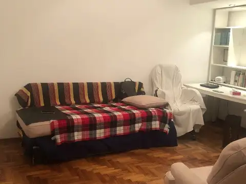 Armenia 2200, Piso 2