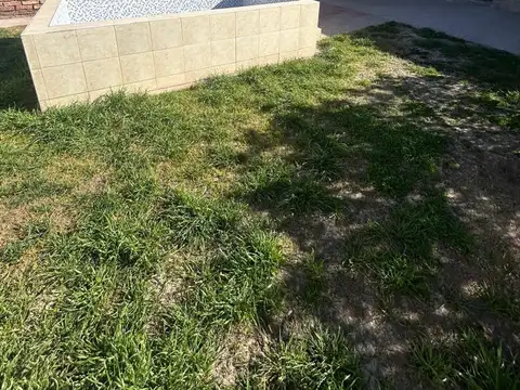 Casa 3 ambientes con 1 baño