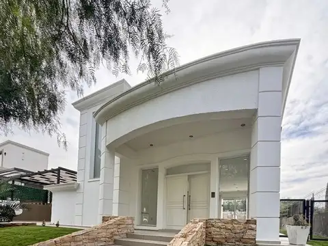 Casa en Venta en Mendoza, Capital