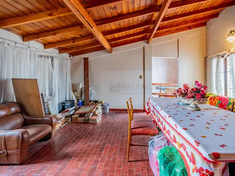 VENTA CASA 3 AMBIENTES QUILMES