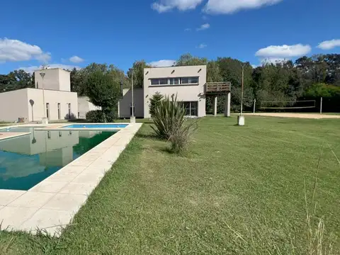San Luis al 2600