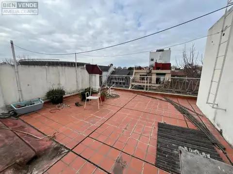 Casa 5 ambientes con 4 baños