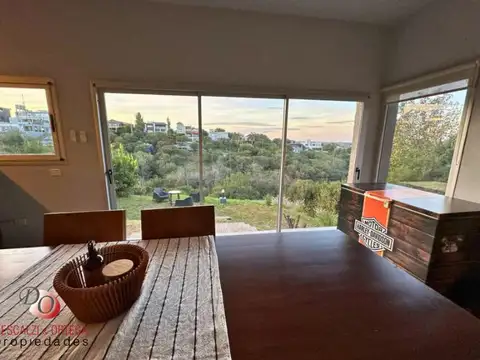 Casa en venta de 4 Dormitorios- Country Cinco Lomas