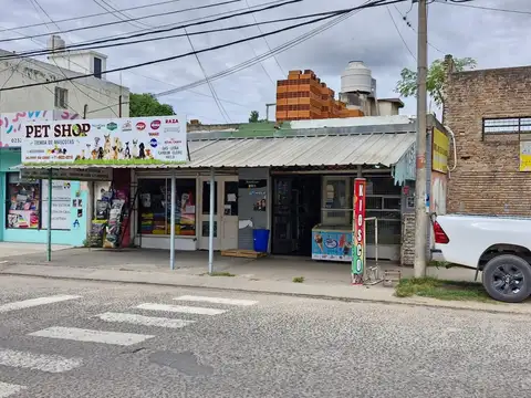 2 Locales - 3 Viviendas S/ Av. Drago - Tortuguitas Centro