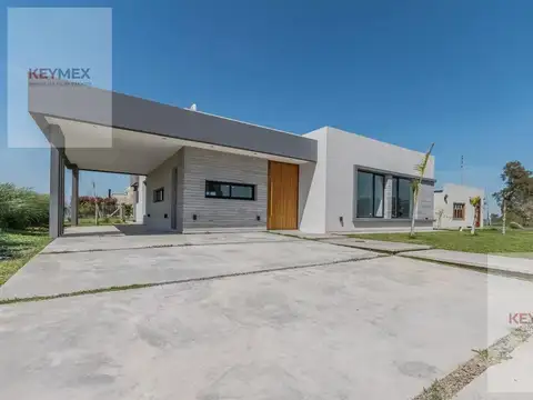 Casa en venta Countries/B.Cerrado (San Vicente) santo domingo 4 dormitorios galería pileta parrilla