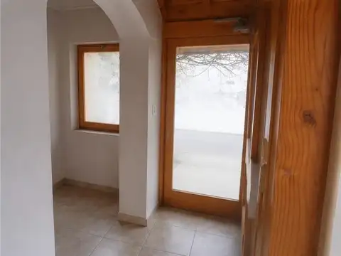 Local en Alquiler en San Martin de los Andes, $ 100