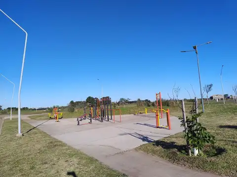 Terreno en Venta 30  mts Fondo