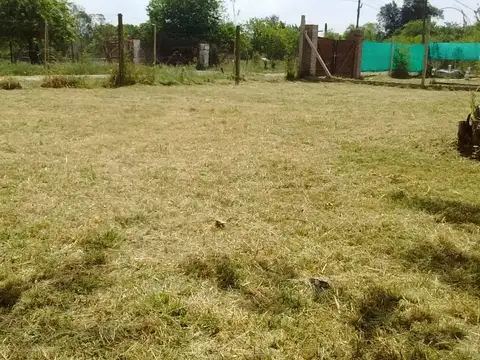 Terreno en Venta en Francisco Alvarez, USD 25.000