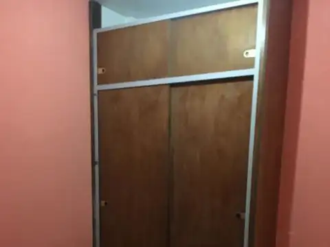 Depto Tipo Casa en Venta en Villa Luzuriaga, USD 60.000