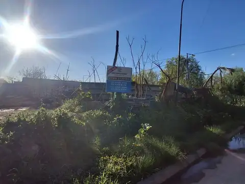 Terreno en Venta 30  mts Fondo