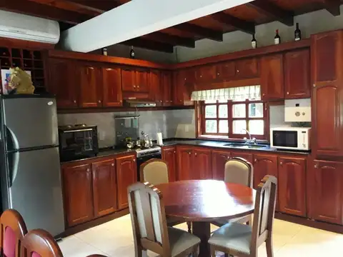 Vendo Casa Quinta en club de campo la Eugenia Garupa Mnes 