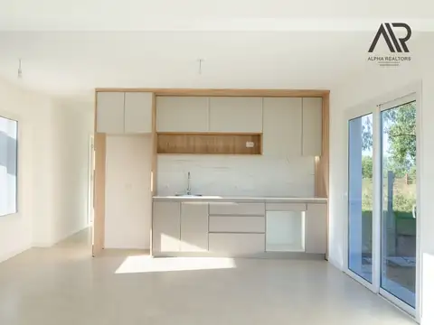 Casa en Venta en La Asturiana, USD 200.000